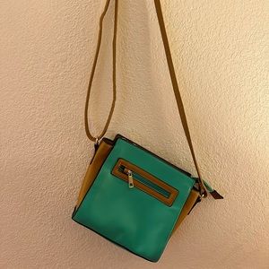 TravelSmith RFID Crossbody Bag - Turquoise/Camel